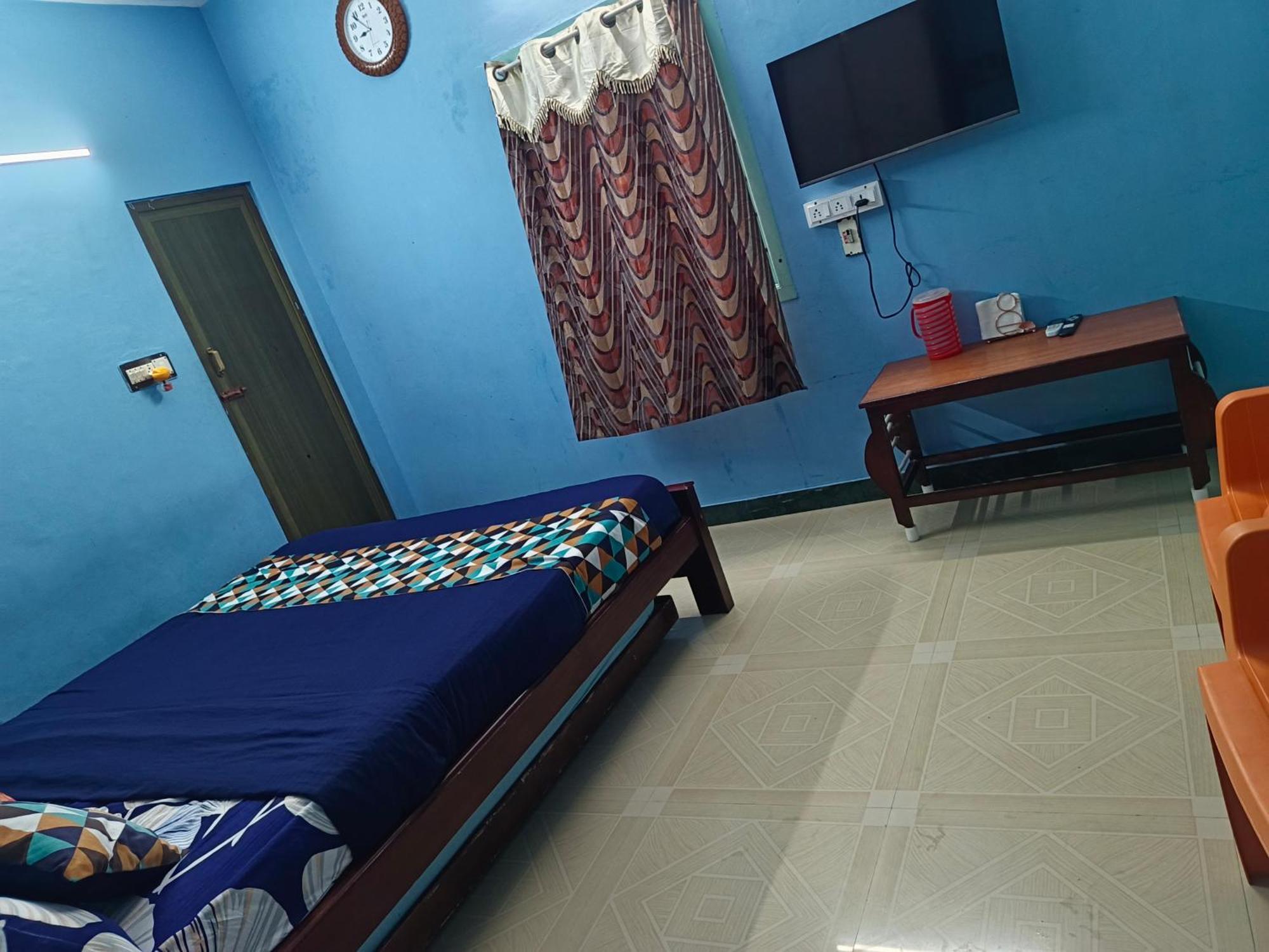Blue Waves Homestay Puducherry Exterior foto